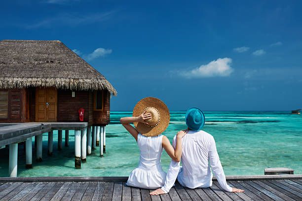 Honeymoon Travel Basics: Complete Guide, Advice, Suggestions & Helpful Resources
